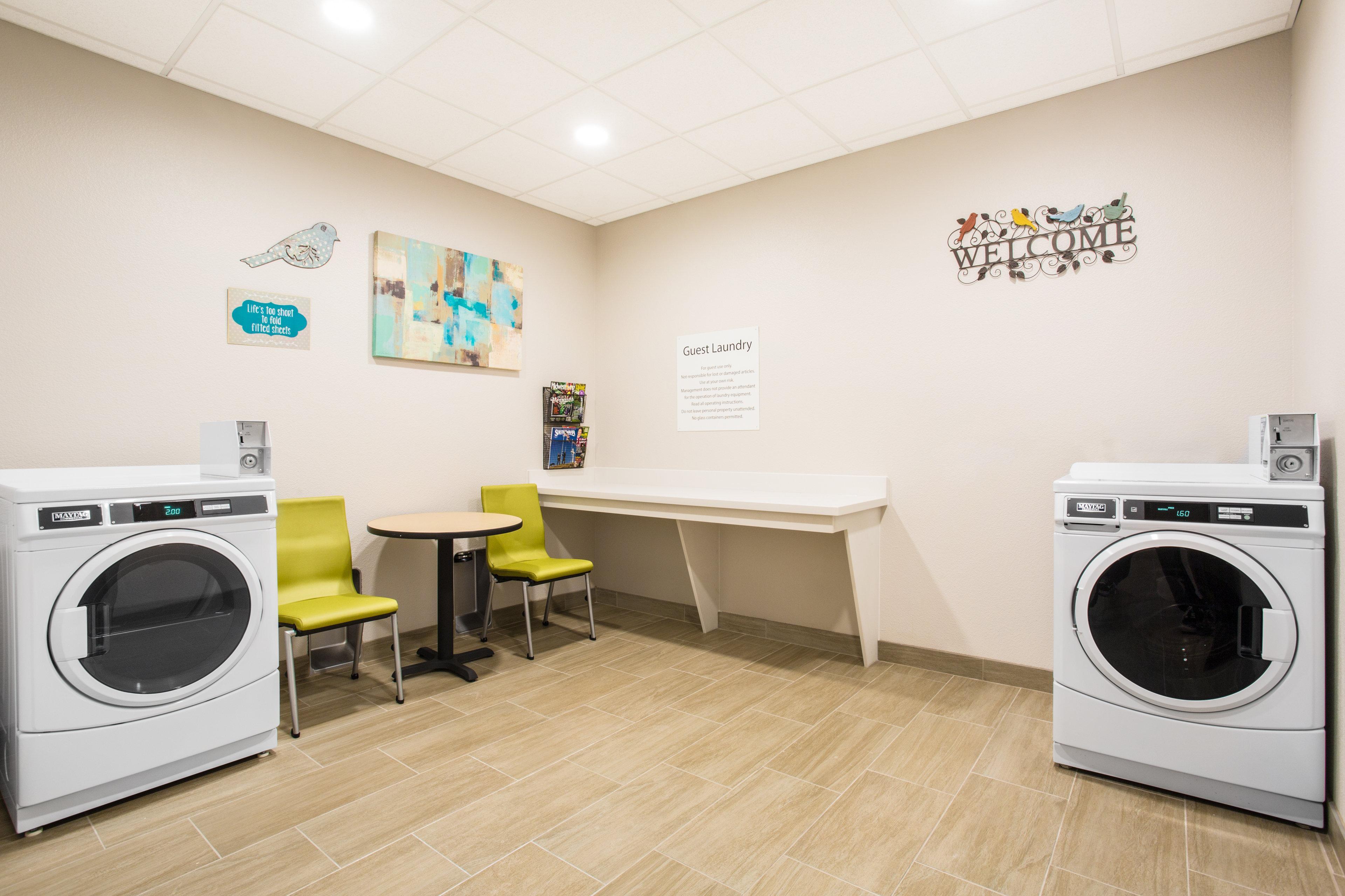 Holiday Inn Express & Suites - Rapid City - Rushmore South By Ihg Dış mekan fotoğraf